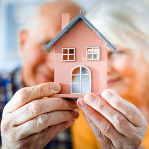 Personnes âgées chez elles